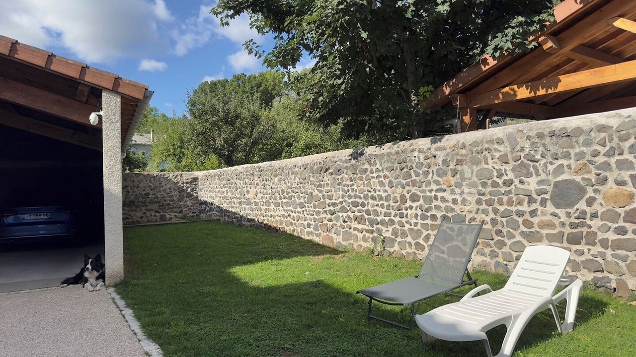 Photo of Outdoor in Coubon