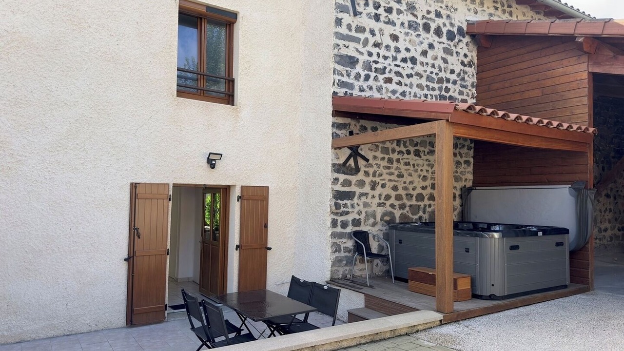 Photo of Outdoor in Coubon
