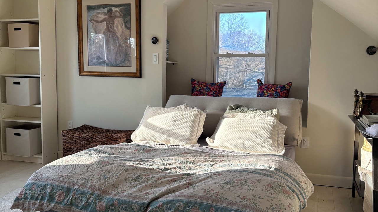 Photo of Bedroom in Mahwah
