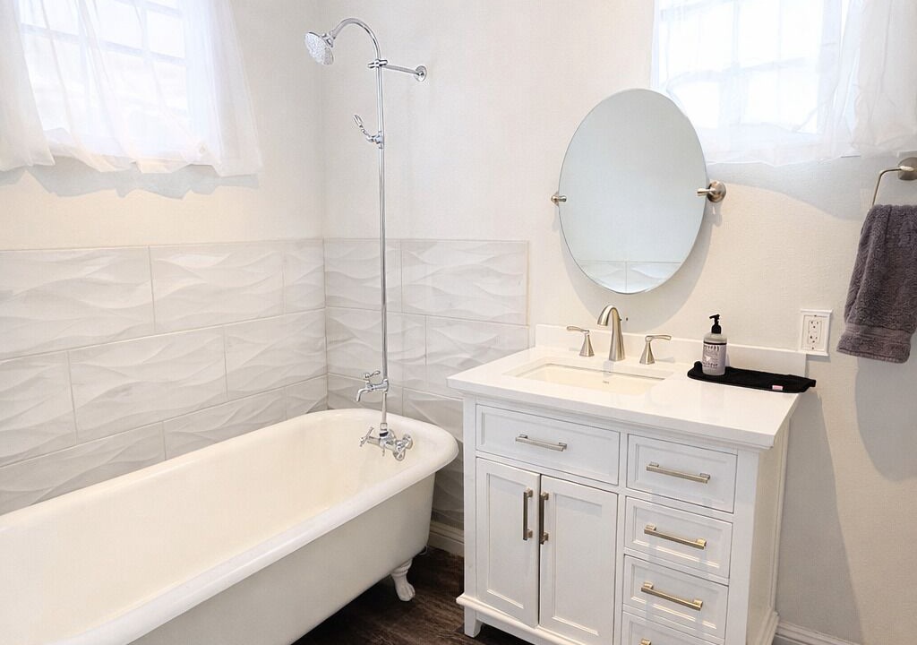 Photo of Bathroom in South Broadway