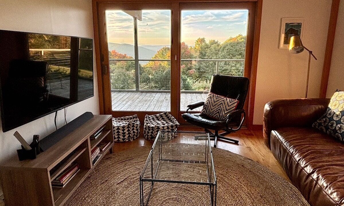 Photo of Livingroom in Town of Copake