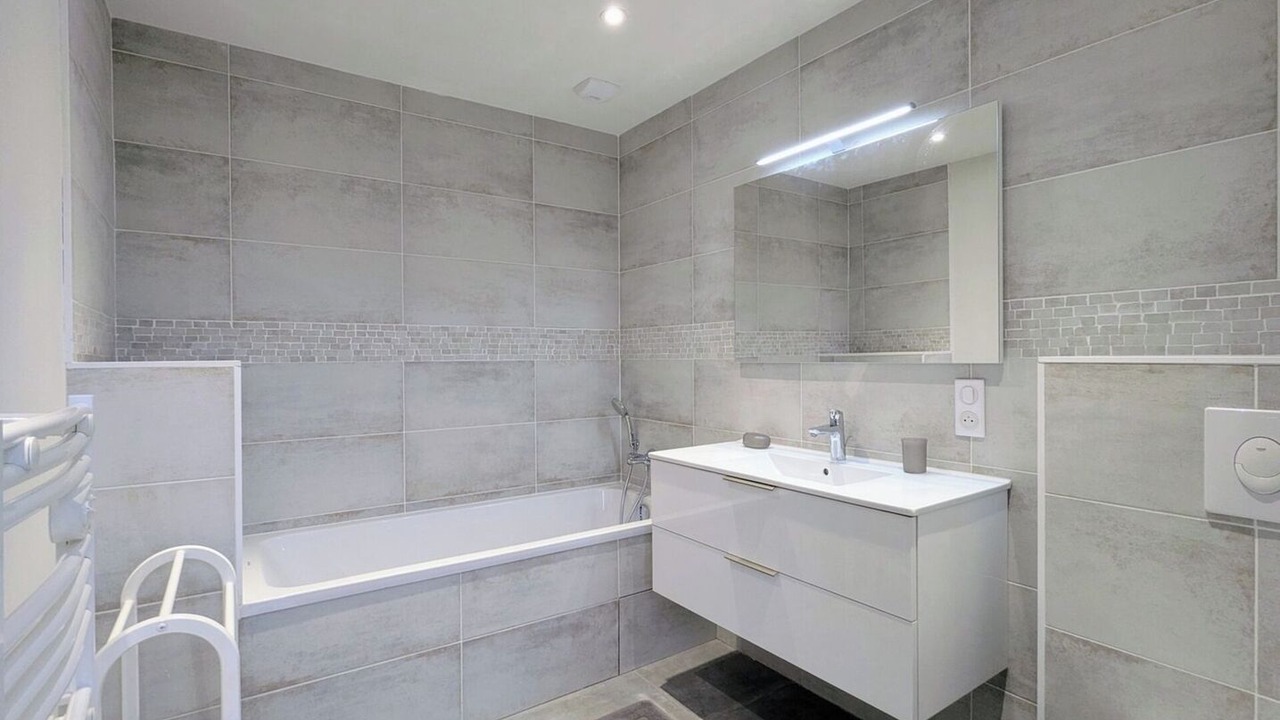 Photo of Bathroom in Siaugues-Sainte-Marie
