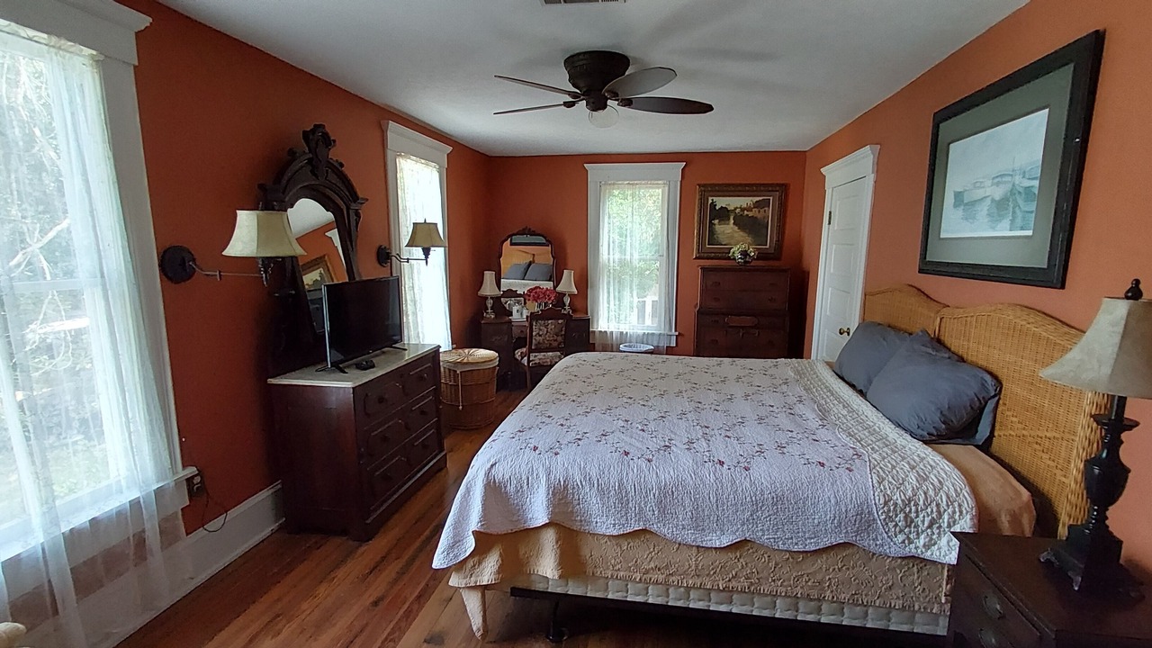 Photo of Bedroom in Woodbine