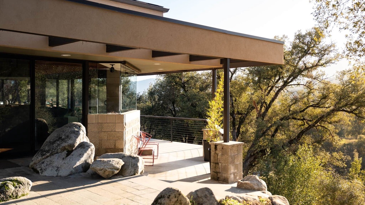 Photo of Outdoor in Oakhurst