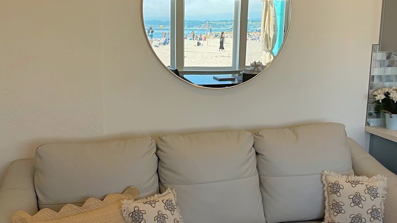 Photo of Livingroom in Capitola