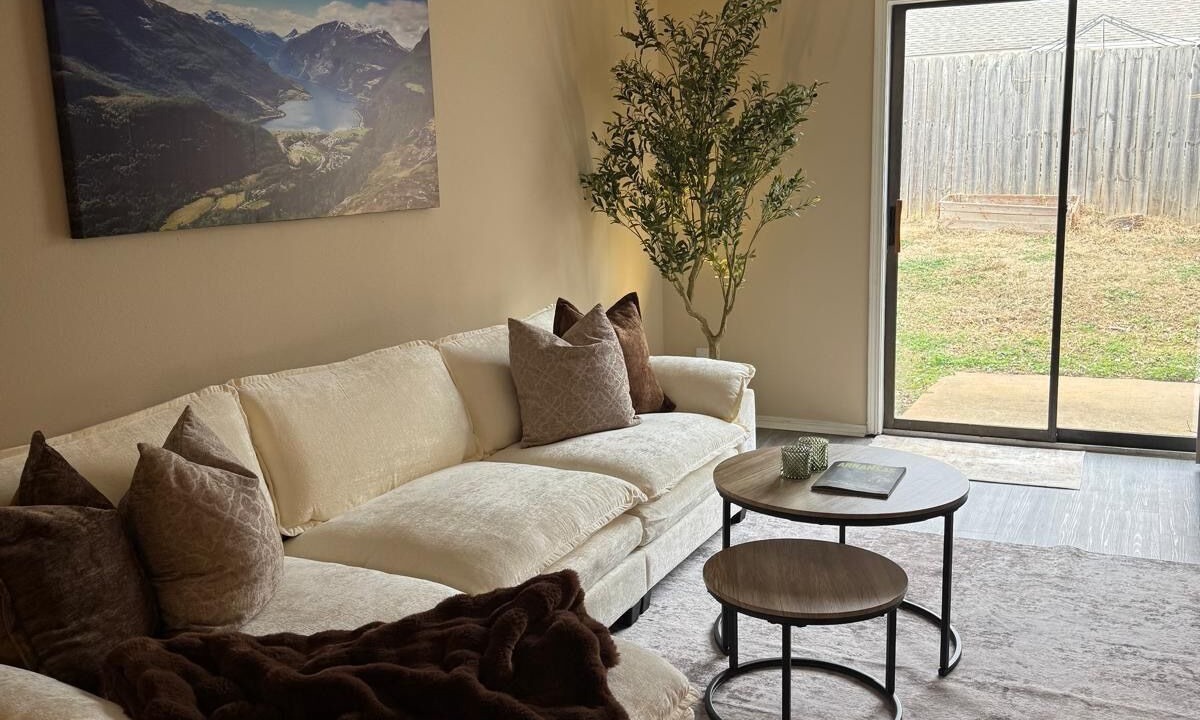 Photo of Livingroom in Fayetteville