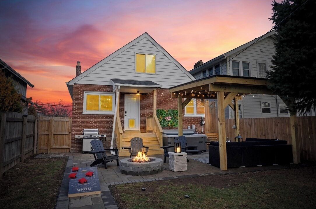 Photo of Patio Balcony in Merion Village