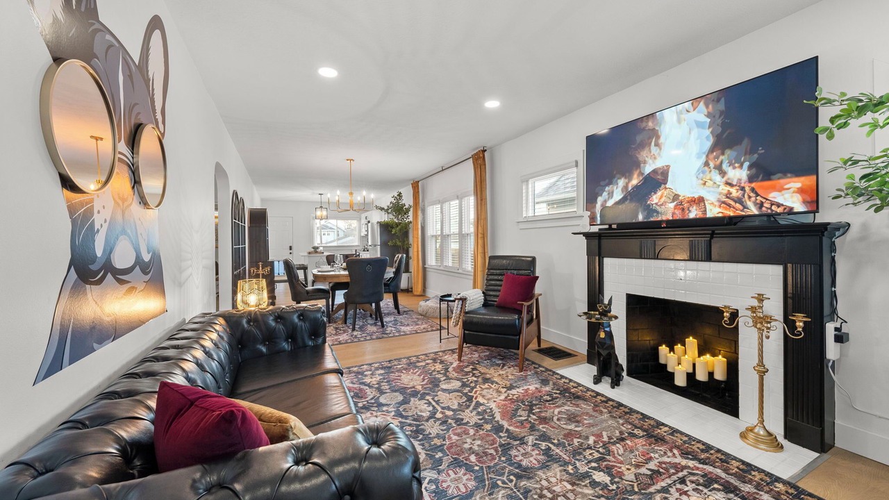 Photo of Livingroom in Merion Village