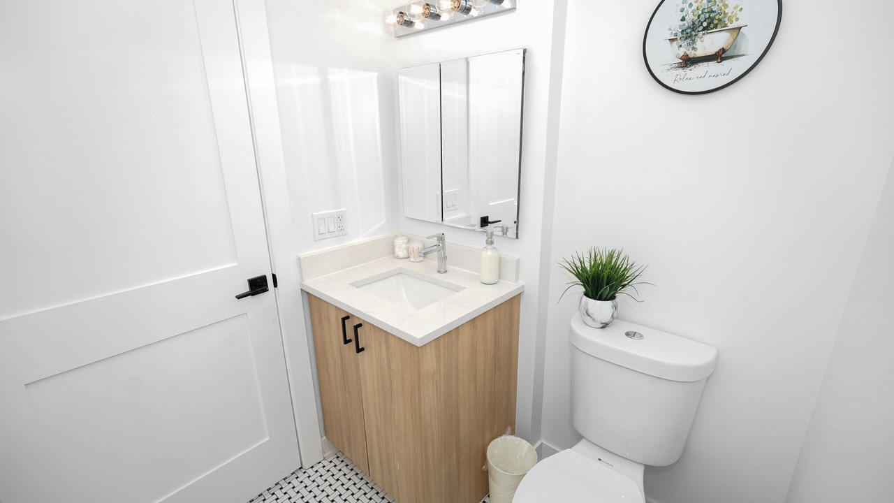 Photo of Bathroom in Near South Side