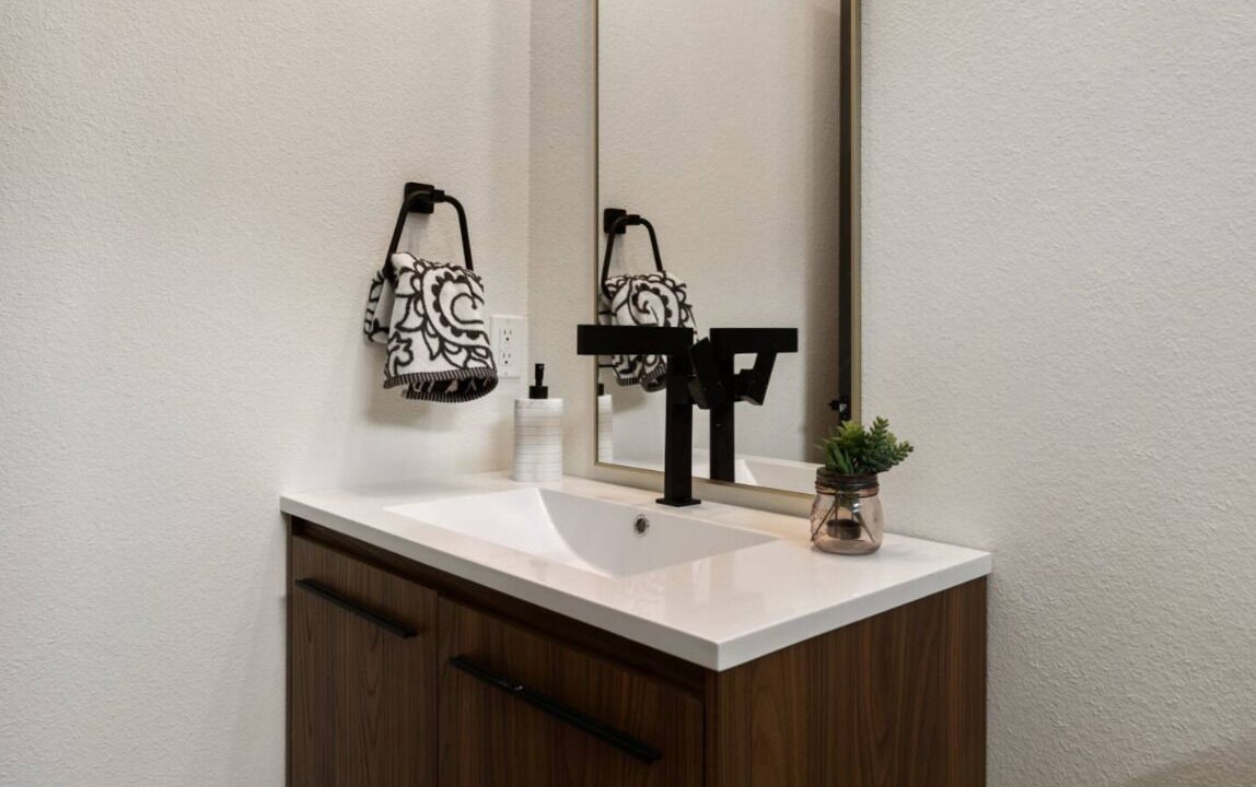 Photo of Bathroom in Cedar Creek Reservoir