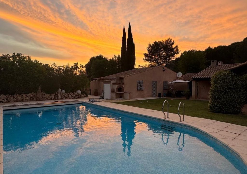 Photo of Outdoor in Le Val