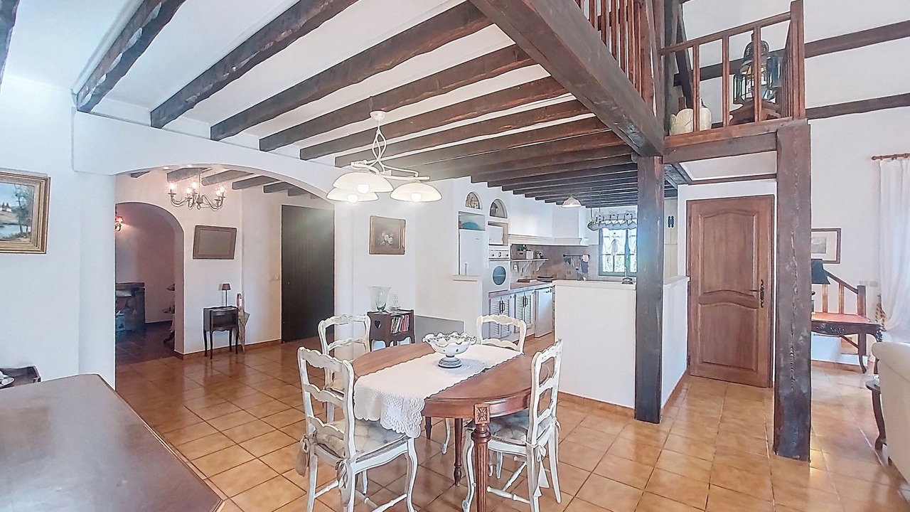 Photo of Livingroom in Le Val
