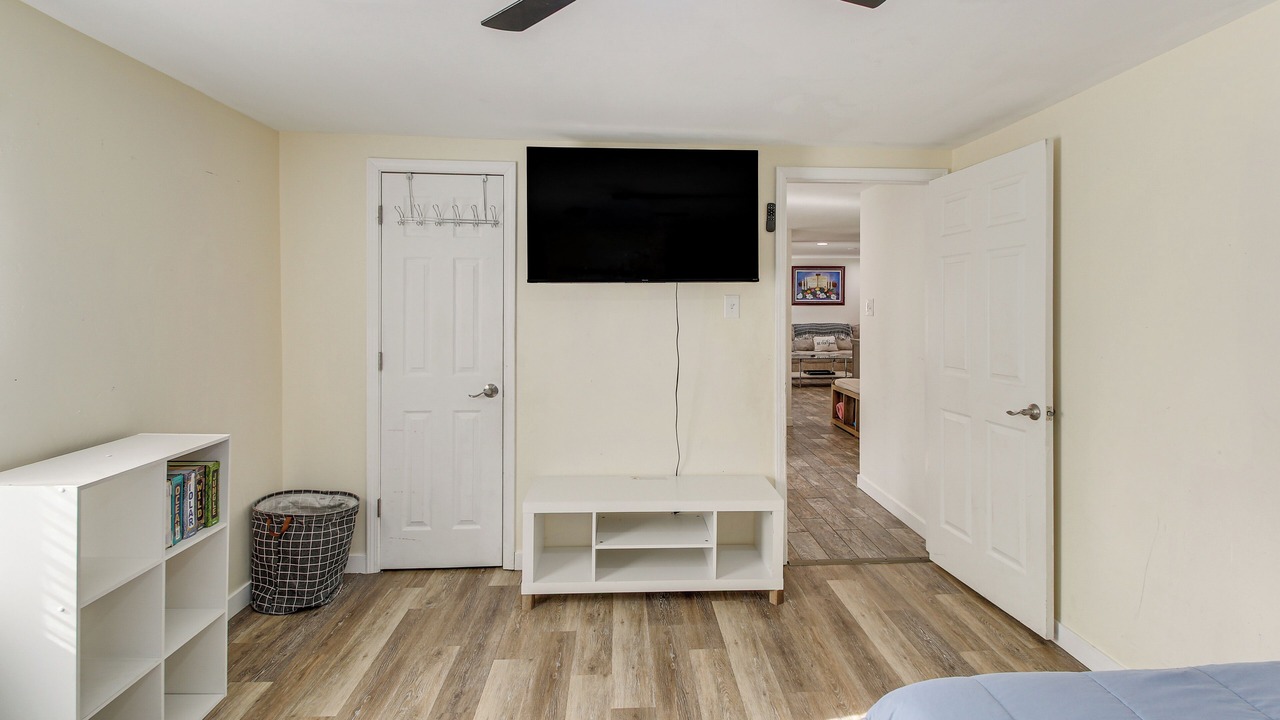 Photo of Bedroom in Benton
