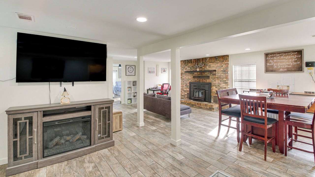 Photo of Livingroom in Benton