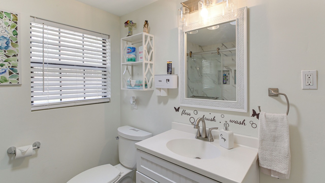 Photo of Bathroom in Benton