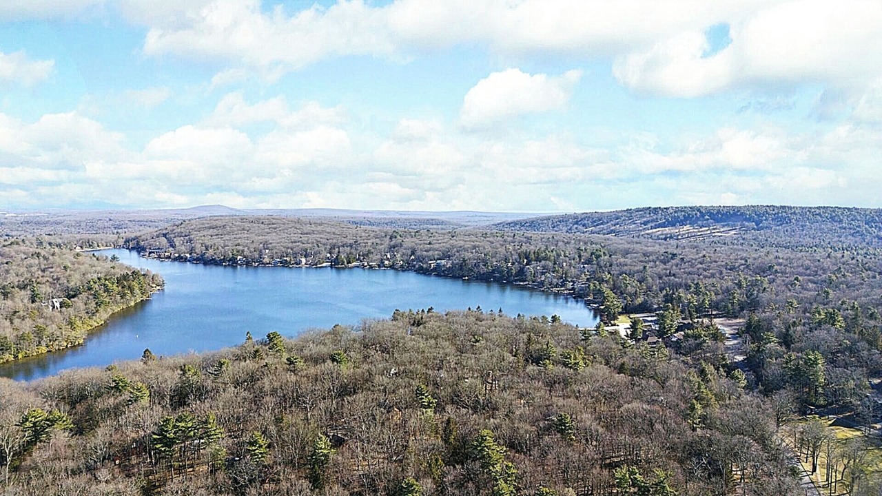 Photo of Others in Lake Harmony