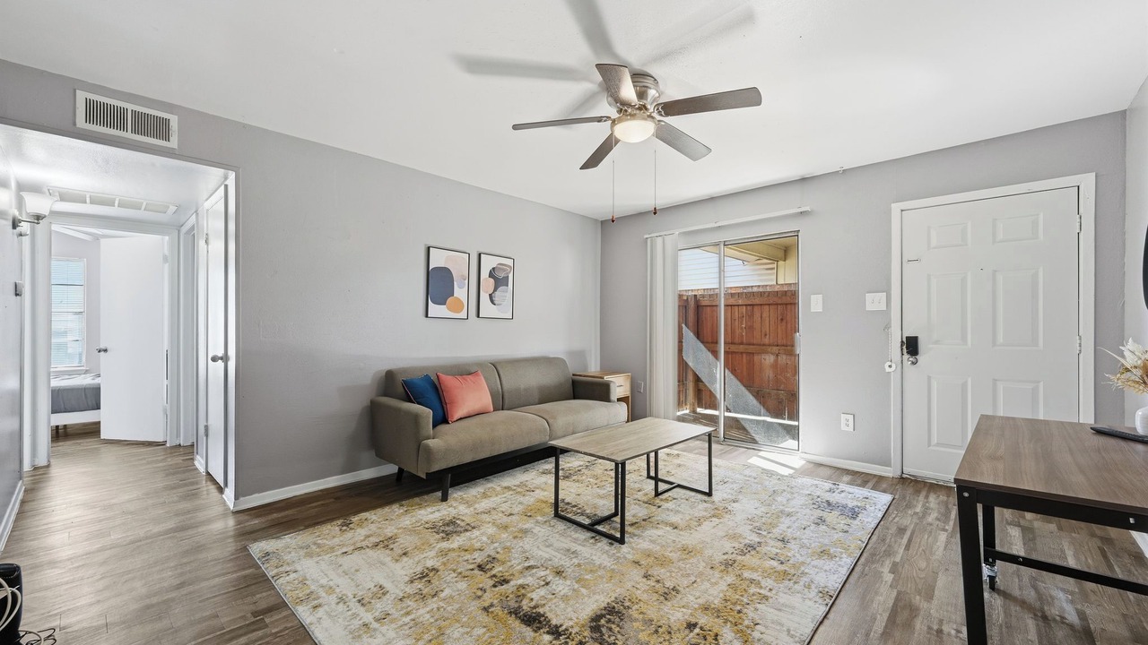Photo of Livingroom in Southridge