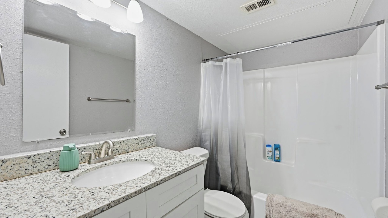 Photo of Bathroom in Southridge