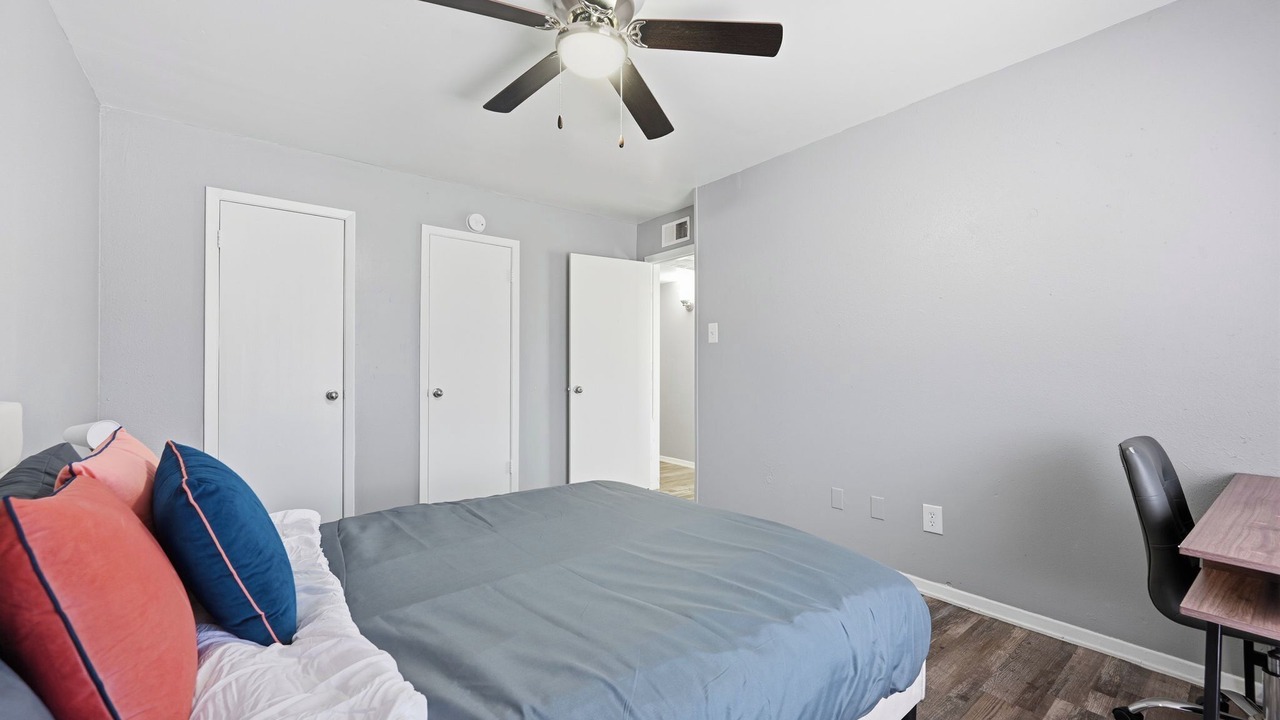 Photo of Bedroom in Southridge