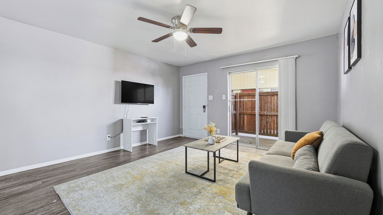 Photo of Livingroom in Southridge