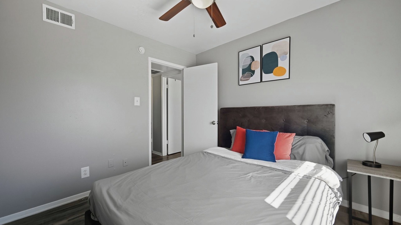 Photo of Bedroom in Southridge
