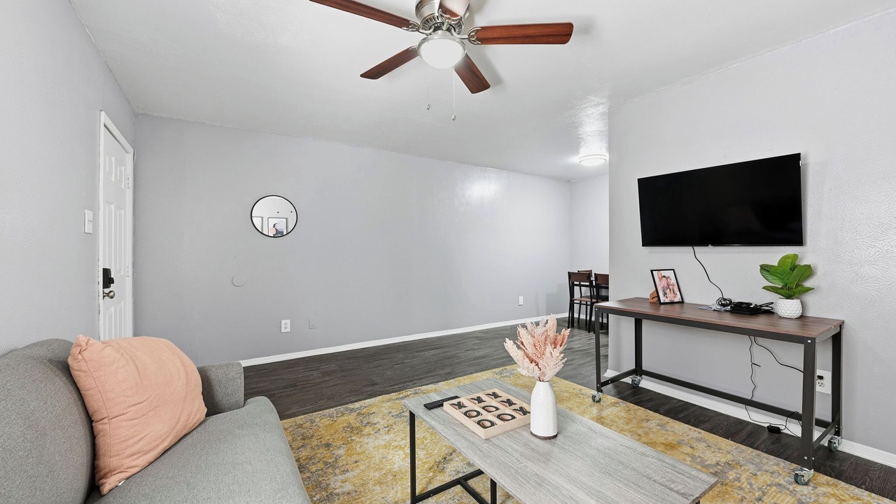 Photo of Livingroom in Southridge