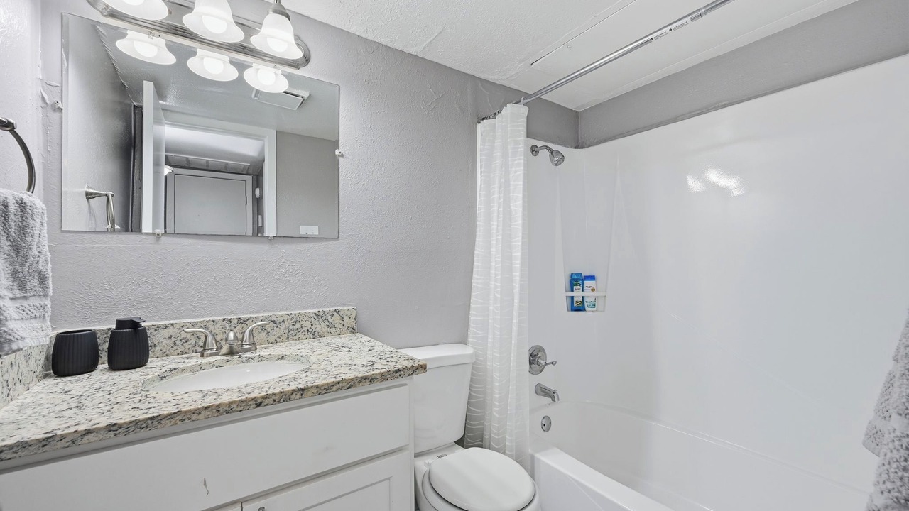 Photo of Bathroom in Southridge
