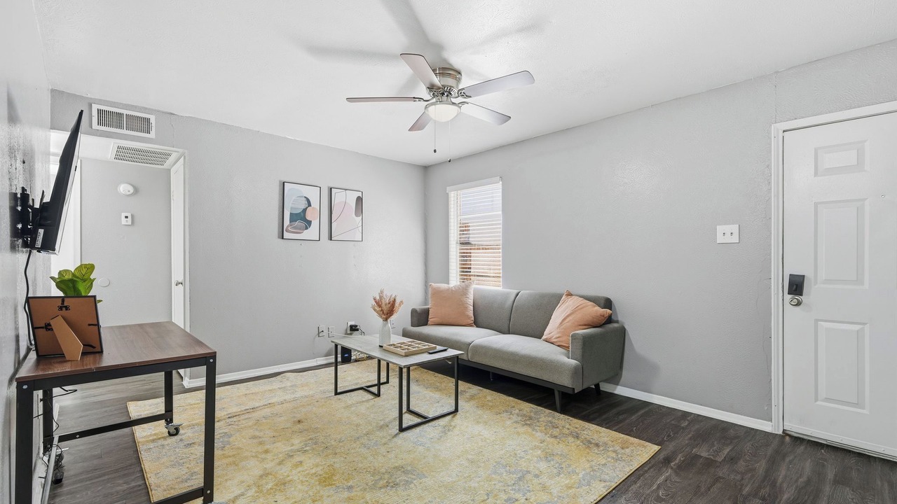 Photo of Livingroom in Southridge
