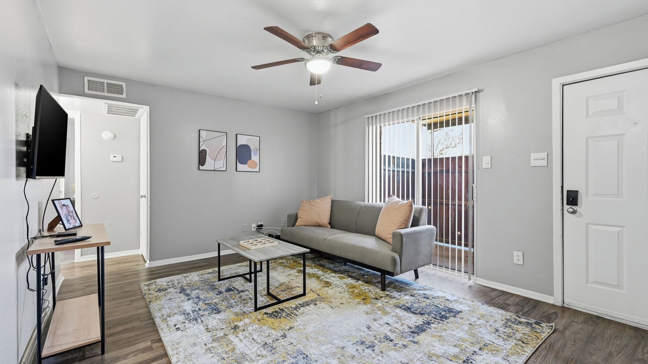 Photo of Livingroom in Southridge