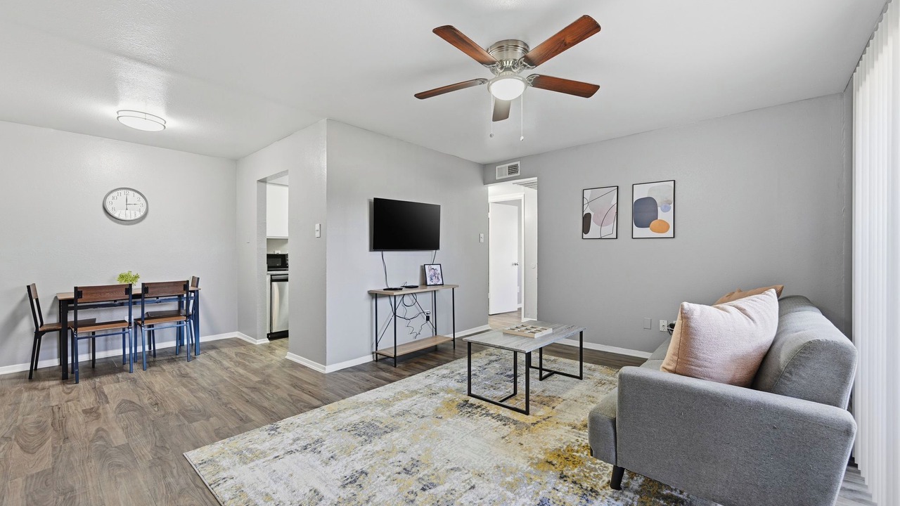 Photo of Livingroom in Southridge