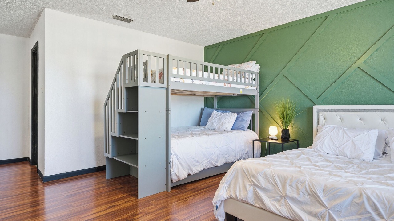 Photo of Bedroom in Corpus Christi