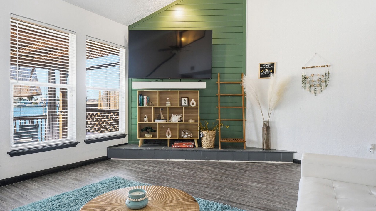 Photo of Livingroom in Corpus Christi