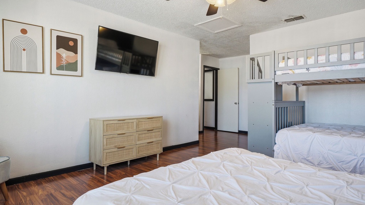 Photo of Bedroom in Corpus Christi