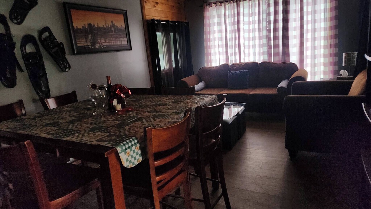 Photo of Livingroom in Algoma District