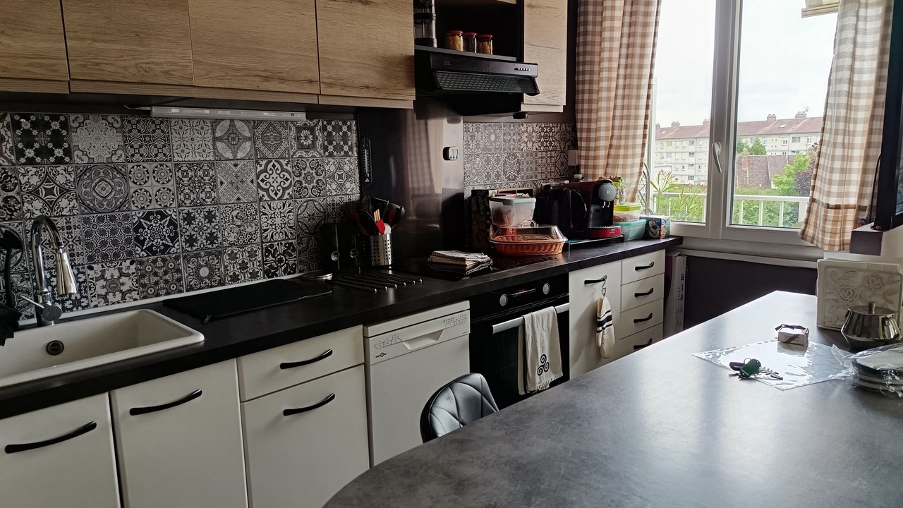 Photo of Kitchen in Saint-Lazare-Les Avenues
