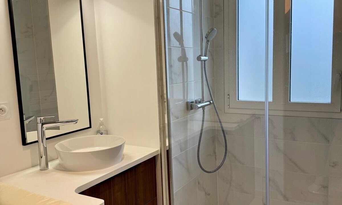 Photo of Bathroom in Tourgeville