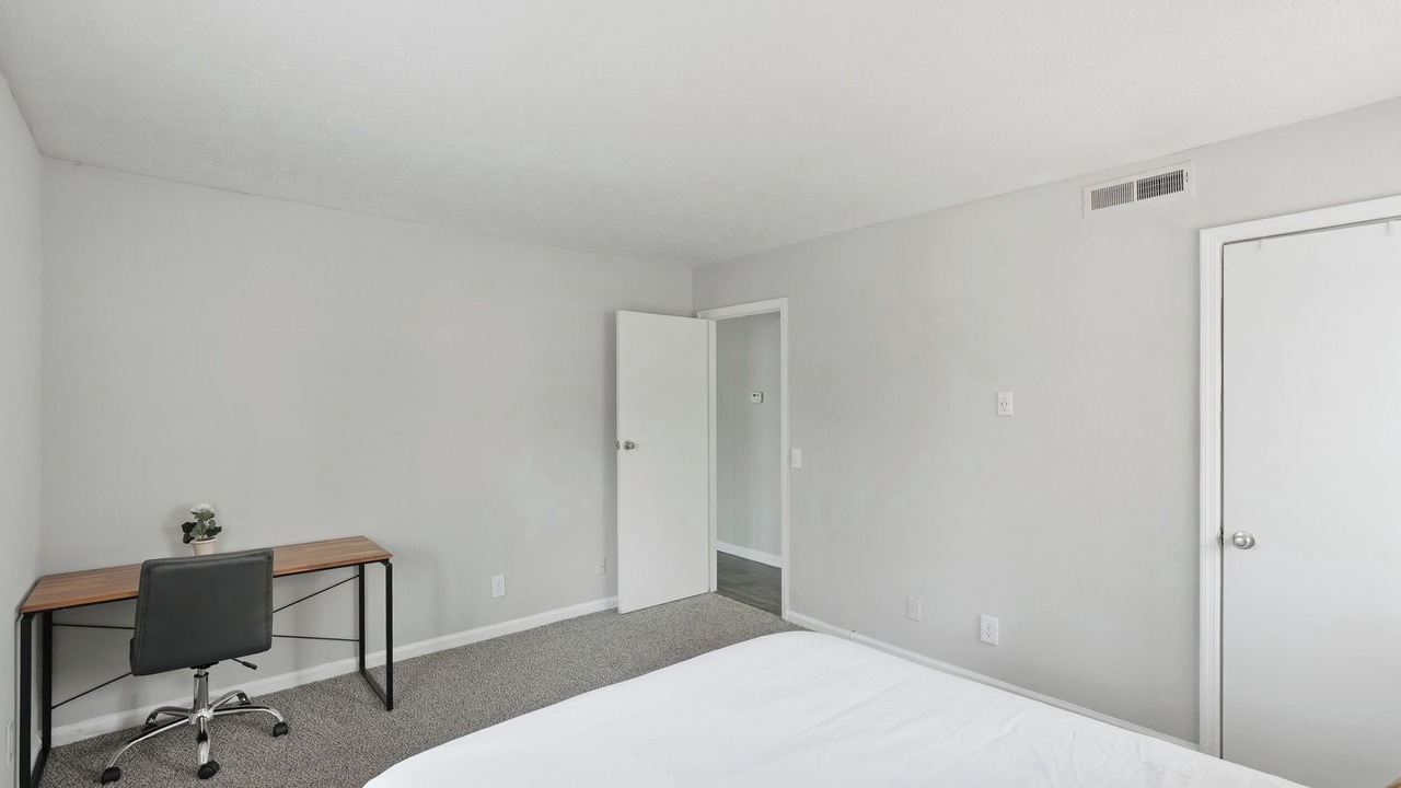 Photo of Bedroom in Stone Mountain
