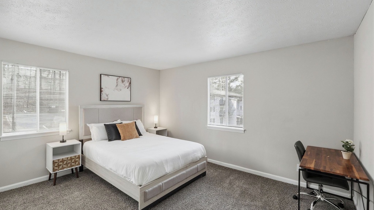 Photo of Bedroom in Stone Mountain