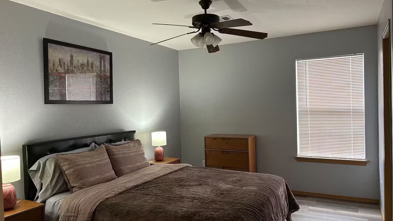 Photo of Bedroom in Springdale
