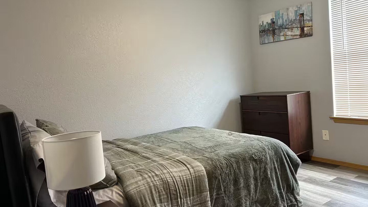 Photo of Bedroom in Springdale