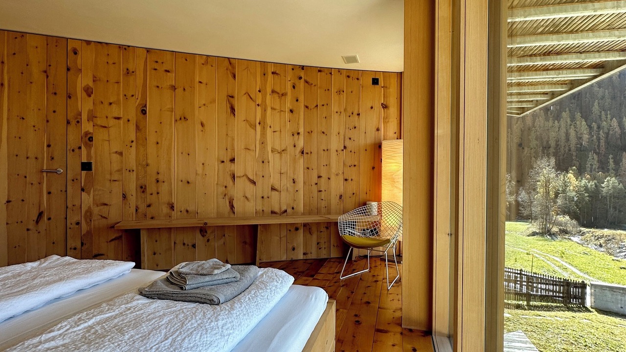 Photo of Bedroom in Engadin Scoul
