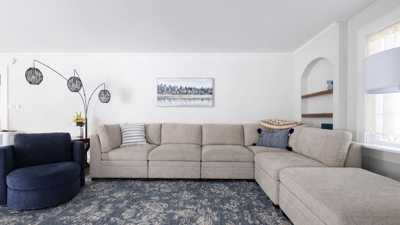 Photo of Livingroom in Ellenville