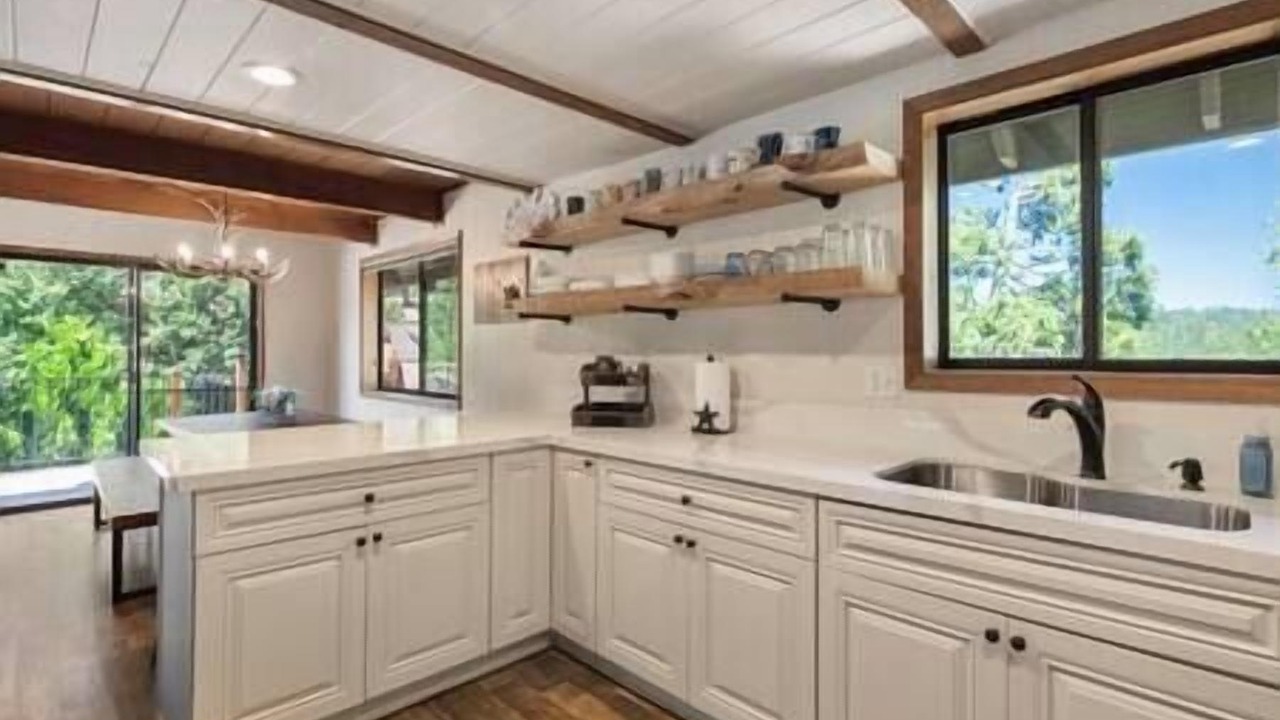 Photo of Kitchen in Twain Harte
