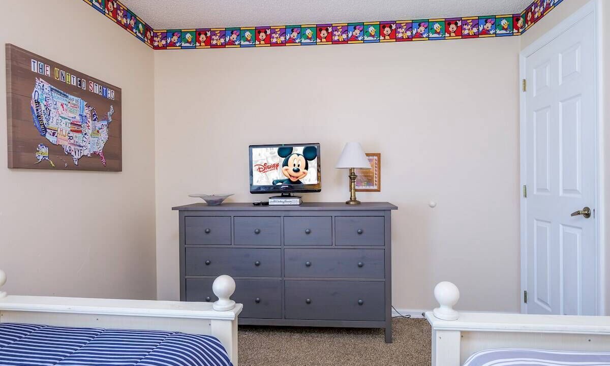 Photo of Bedroom in Lake Berkley