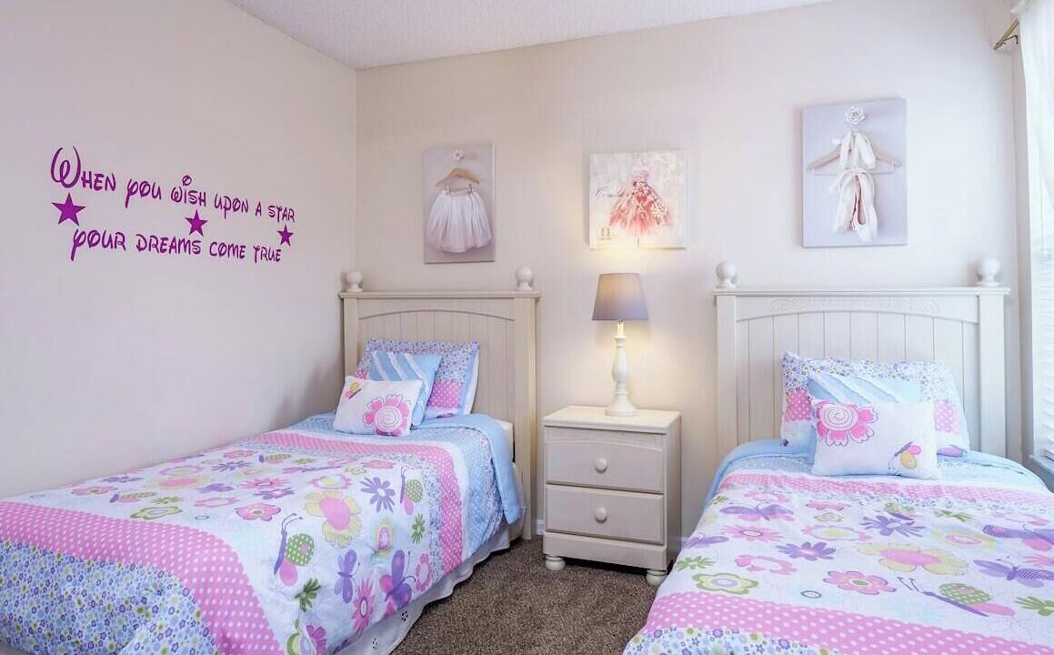 Photo of Bedroom in Lake Berkley