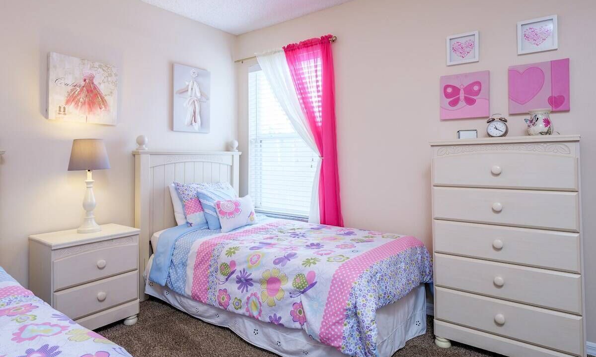 Photo of Bedroom in Lake Berkley