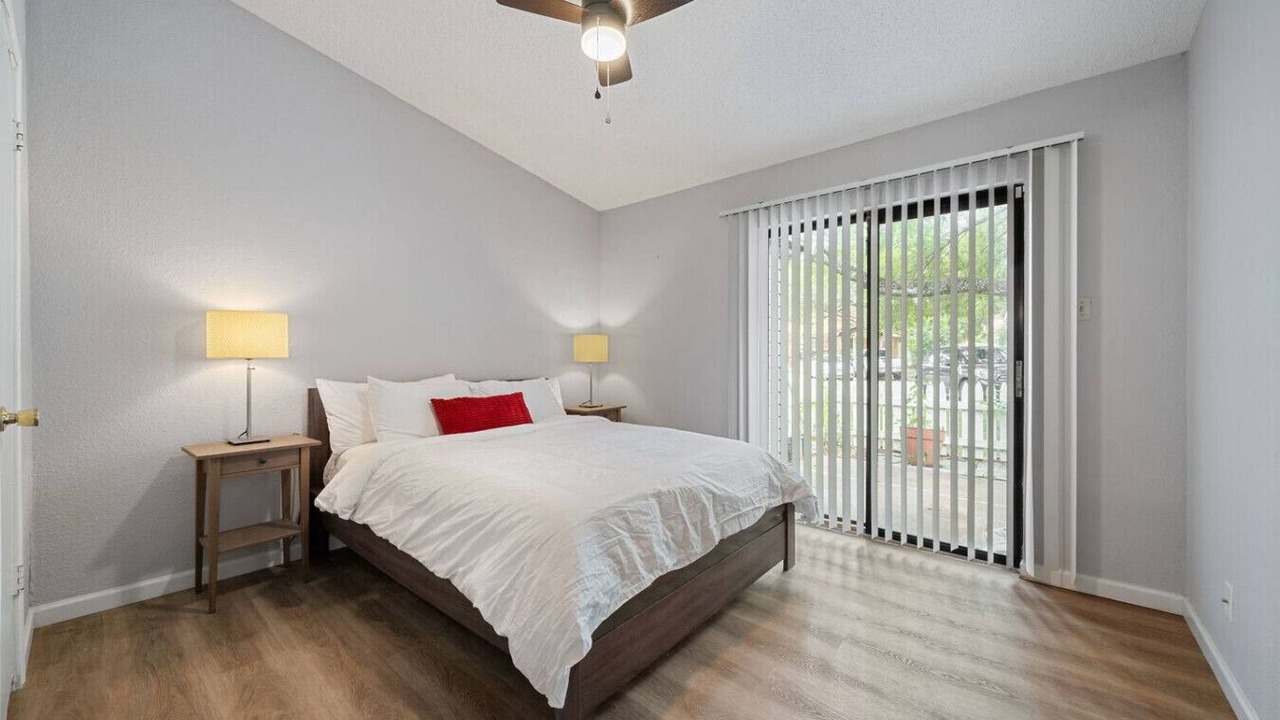 Photo of Bedroom in Pleasant Valley