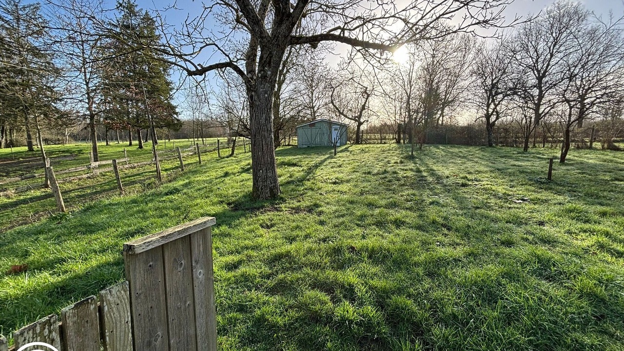 Photo of Outdoor in Saint-Vincent-Sterlanges