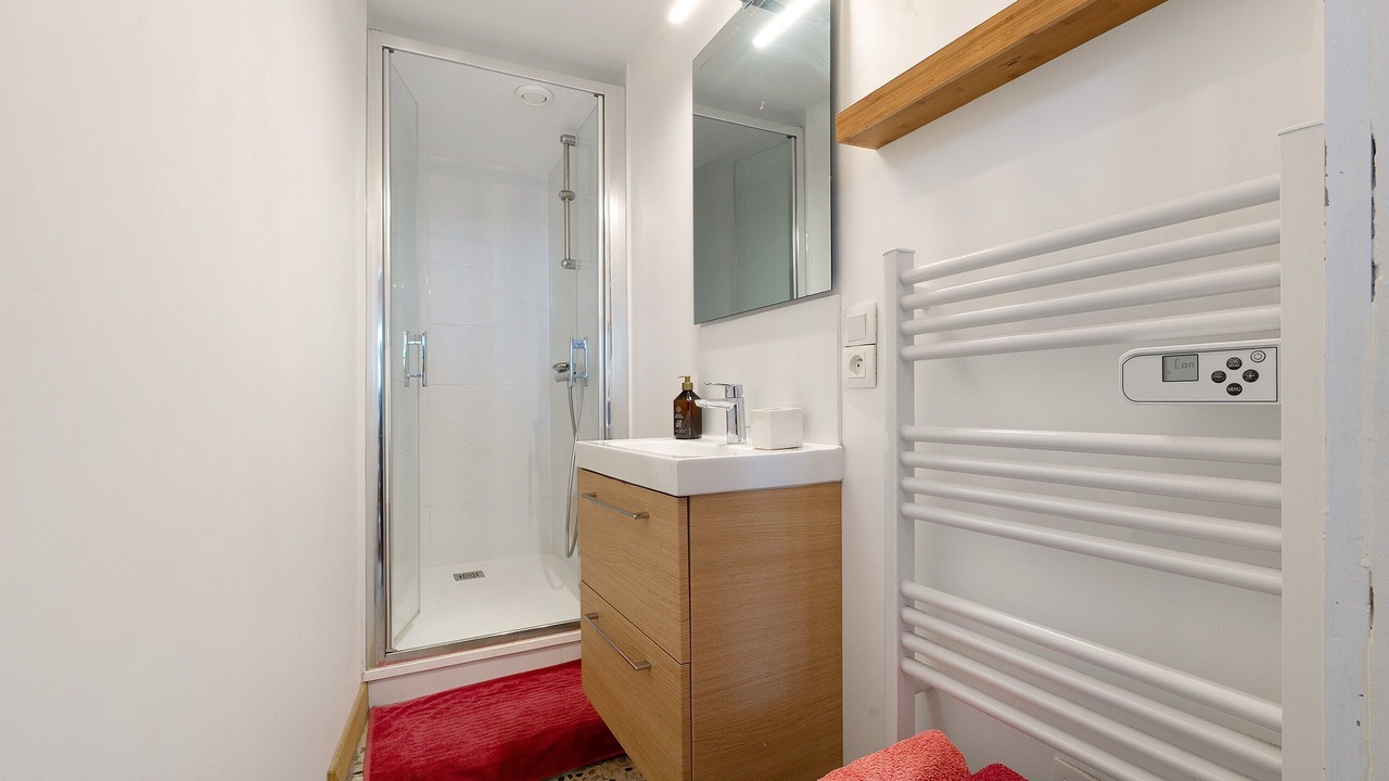 Photo of Bathroom in Saint-Sebastien-sur-Loire