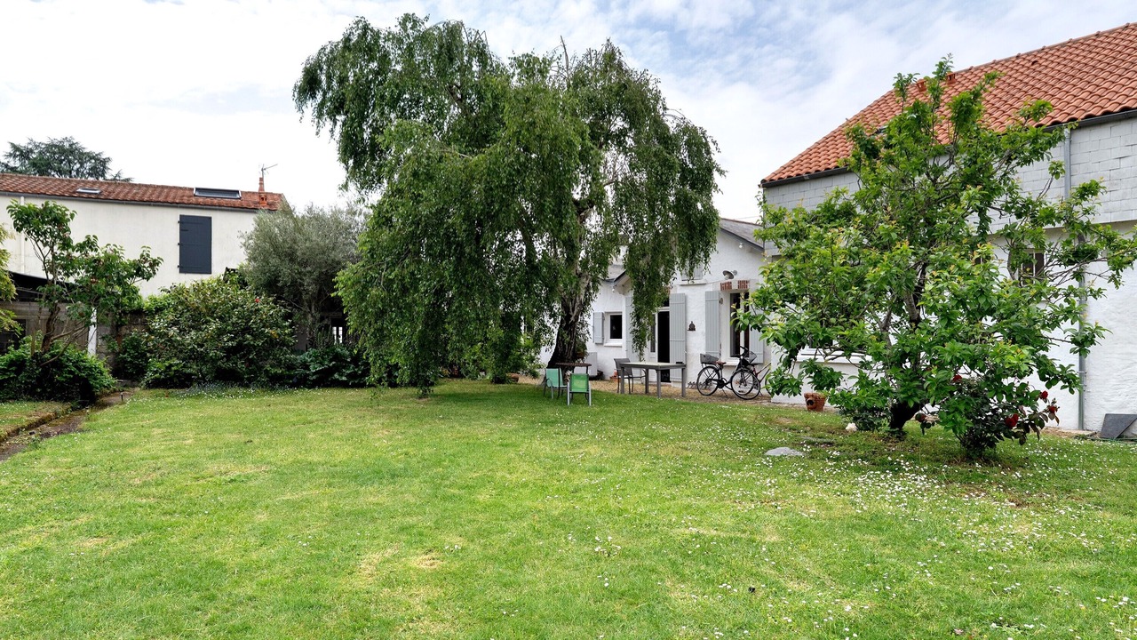Photo of Outdoor in Saint-Sebastien-sur-Loire